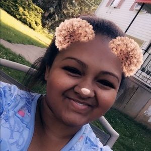 Meet your Posher, Jasmine